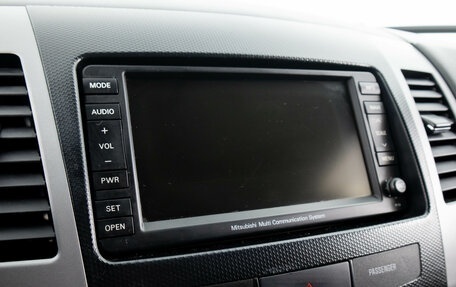 Mitsubishi Outlander III рестайлинг 3, 2011 год, 1 399 000 рублей, 21 фотография