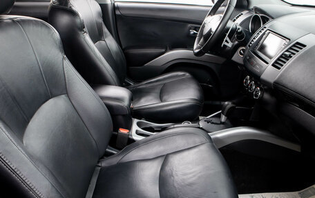 Mitsubishi Outlander III рестайлинг 3, 2011 год, 1 399 000 рублей, 27 фотография