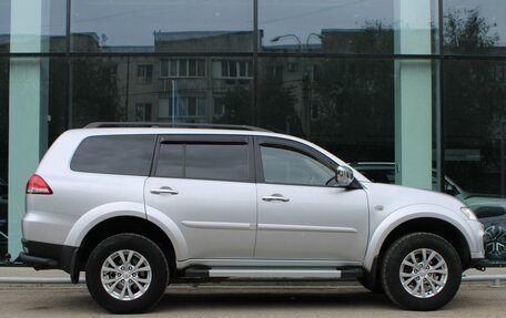 Mitsubishi Pajero Sport II рестайлинг, 2014 год, 1 954 000 рублей, 4 фотография