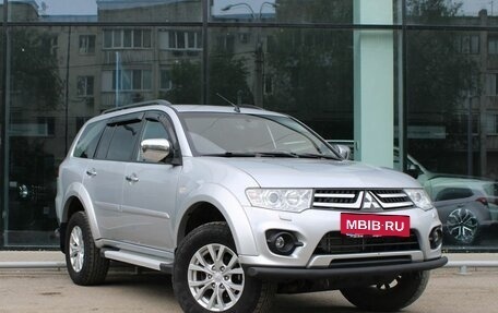 Mitsubishi Pajero Sport II рестайлинг, 2014 год, 1 954 000 рублей, 3 фотография