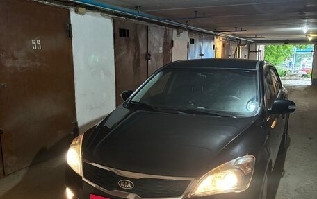KIA cee'd I рестайлинг, 2011 год, 750 000 рублей, 16 фотография