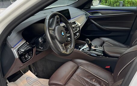 BMW 5 серия, 2019 год, 4 450 000 рублей, 9 фотография