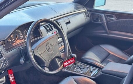 Mercedes-Benz E-Класс, 1996 год, 3 500 000 рублей, 5 фотография