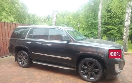 Cadillac Escalade IV, 2015 год, 4 000 000 рублей, 2 фотография