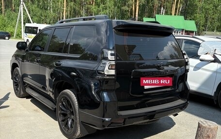 Toyota Land Cruiser Prado 150 рестайлинг 2, 2018 год, 6 950 000 рублей, 2 фотография
