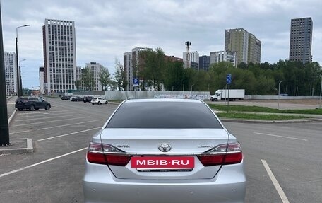 Toyota Camry, 2015 год, 1 950 000 рублей, 4 фотография