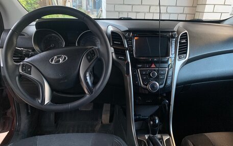 Hyundai i30 II рестайлинг, 2012 год, 950 000 рублей, 10 фотография