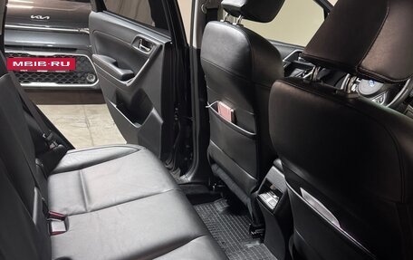 Subaru Forester, 2018 год, 2 300 000 рублей, 5 фотография