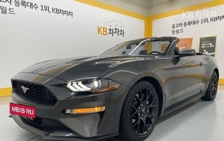 Ford Mustang VI рестайлинг, 2019 год, 2 850 000 рублей, 5 фотография