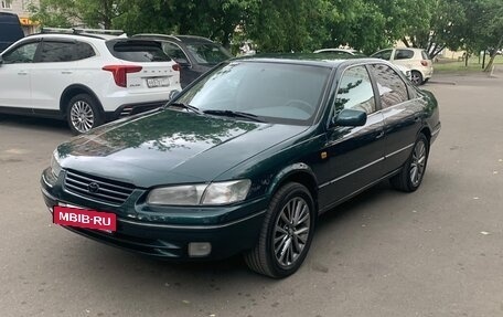 Toyota Camry, 1999 год, 870 000 рублей, 16 фотография