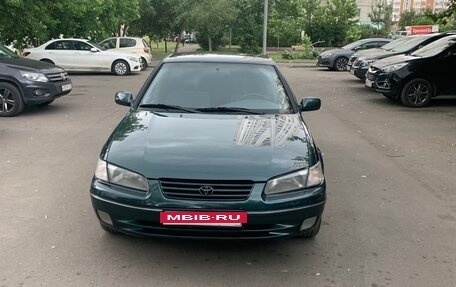 Toyota Camry, 1999 год, 870 000 рублей, 15 фотография