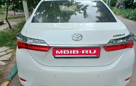 Toyota Corolla, 2017 год, 2 150 000 рублей, 4 фотография