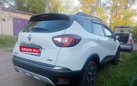 Renault Kaptur I рестайлинг, 2018 год, 1 499 000 рублей, 4 фотография