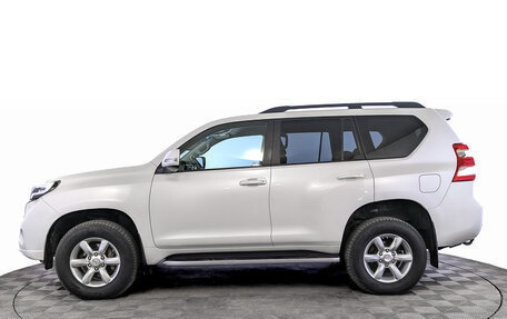 Toyota Land Cruiser Prado 150 рестайлинг 2, 2015 год, 2 900 000 рублей, 8 фотография