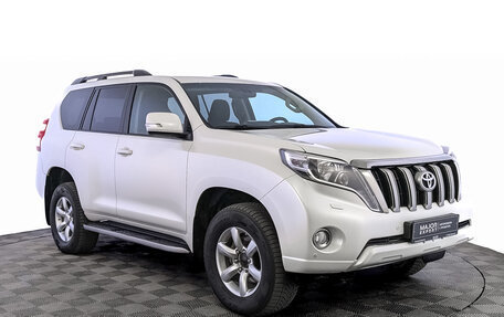 Toyota Land Cruiser Prado 150 рестайлинг 2, 2015 год, 2 900 000 рублей, 3 фотография