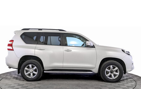 Toyota Land Cruiser Prado 150 рестайлинг 2, 2015 год, 2 900 000 рублей, 4 фотография