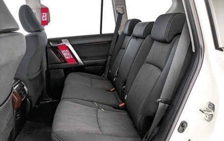 Toyota Land Cruiser Prado 150 рестайлинг 2, 2015 год, 2 900 000 рублей, 18 фотография