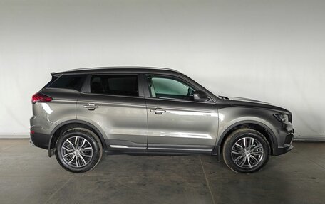 Geely Atlas, 2022 год, 1 995 000 рублей, 8 фотография