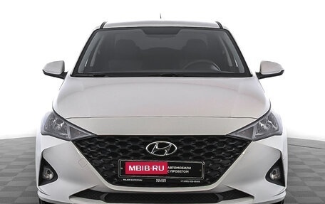 Hyundai Solaris II рестайлинг, 2021 год, 1 570 000 рублей, 2 фотография