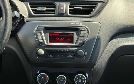 KIA Rio III рестайлинг, 2015 год, 895 000 рублей, 15 фотография