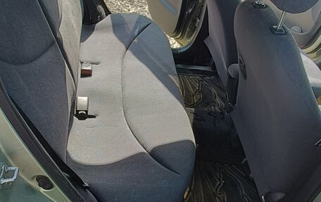 Toyota Vitz, 2002 год, 395 000 рублей, 23 фотография