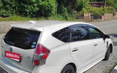 Toyota Prius Alpha I (ZVW40/41), 2015 год, 1 500 000 рублей, 4 фотография