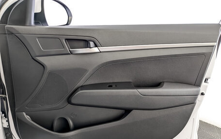 Hyundai Elantra VI рестайлинг, 2019 год, 1 710 000 рублей, 24 фотография