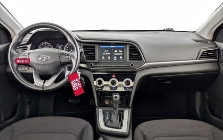 Hyundai Elantra VI рестайлинг, 2019 год, 1 710 000 рублей, 14 фотография