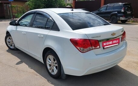 Chevrolet Cruze II, 2015 год, 1 000 000 рублей, 7 фотография
