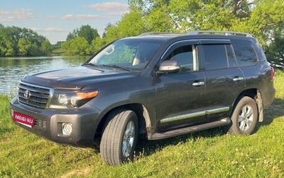 Toyota Land Cruiser 200, 2014 год, 4 000 000 рублей, 1 фотография