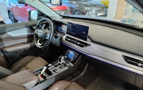 Chery Tiggo 8 Pro, 2021 год, 1 790 000 рублей, 5 фотография