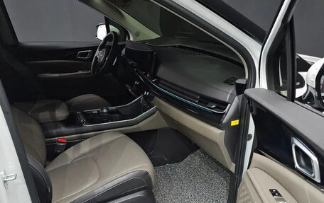 KIA Carnival, 2024 год, 3 750 000 рублей, 14 фотография