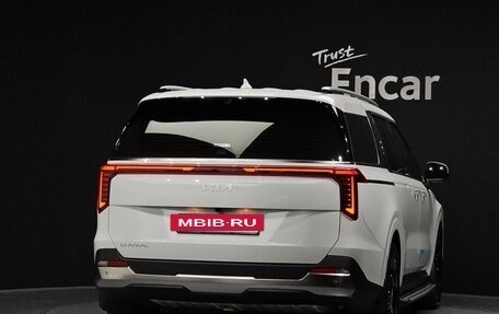KIA Carnival, 2024 год, 3 750 000 рублей, 3 фотография