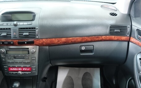 Toyota Avensis III рестайлинг, 2006 год, 1 099 000 рублей, 19 фотография