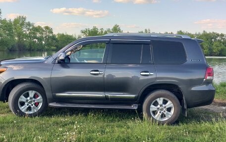 Toyota Land Cruiser 200, 2014 год, 4 000 000 рублей, 8 фотография