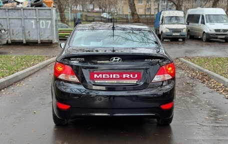 Hyundai Solaris II рестайлинг, 2013 год, 875 000 рублей, 5 фотография