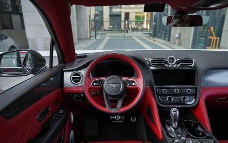 Bentley Bentayga I, 2020 год, 23 350 000 рублей, 11 фотография