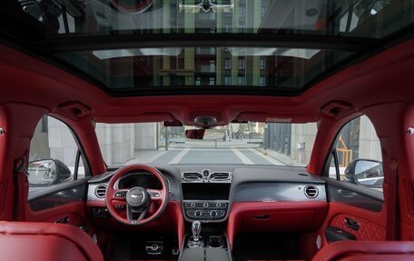 Bentley Bentayga I, 2020 год, 23 350 000 рублей, 15 фотография