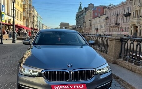 BMW 5 серия, 2018 год, 3 630 000 рублей, 2 фотография