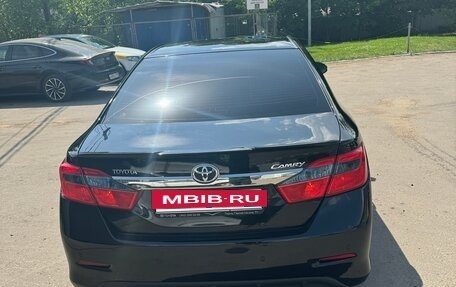 Toyota Camry, 2013 год, 1 650 000 рублей, 4 фотография