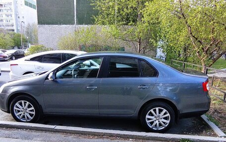Volkswagen Jetta VI, 2008 год, 720 000 рублей, 4 фотография