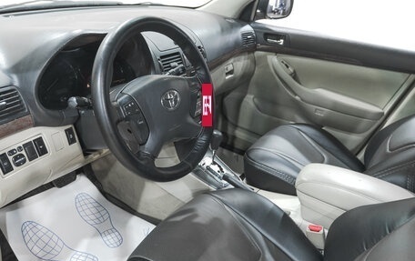 Toyota Avensis III рестайлинг, 2006 год, 999 000 рублей, 8 фотография