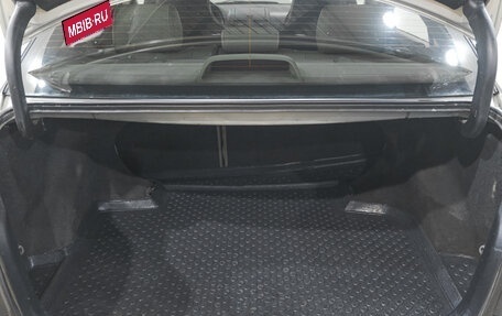 Toyota Avensis III рестайлинг, 2006 год, 999 000 рублей, 26 фотография