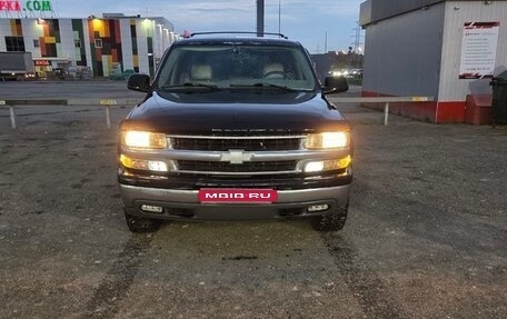 Chevrolet Tahoe II, 2004 год, 630 000 рублей, 1 фотография