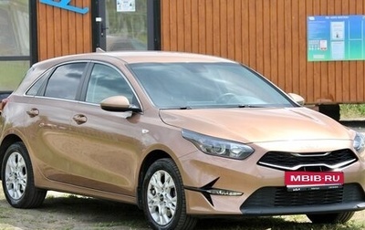 KIA cee'd III, 2022 год, 2 200 000 рублей, 1 фотография