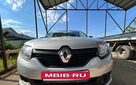 Renault Logan II, 2017 год, 930 000 рублей, 3 фотография