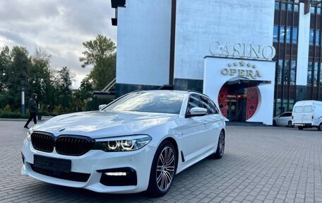 BMW 5 серия, 2019 год, 3 900 000 рублей, 3 фотография