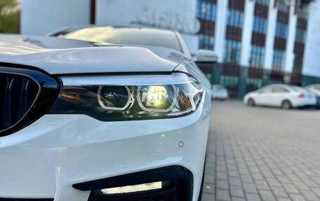 BMW 5 серия, 2019 год, 3 900 000 рублей, 24 фотография