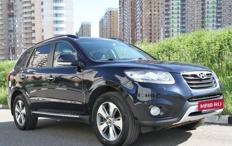 Hyundai Santa Fe III рестайлинг, 2011 год, 1 650 000 рублей, 3 фотография