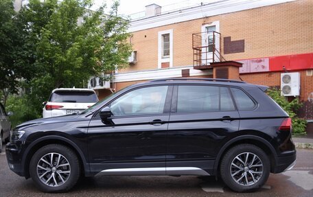 Volkswagen Tiguan II, 2018 год, 3 150 000 рублей, 2 фотография
